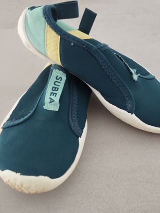 Sandalias agua SUBEA niño teal.