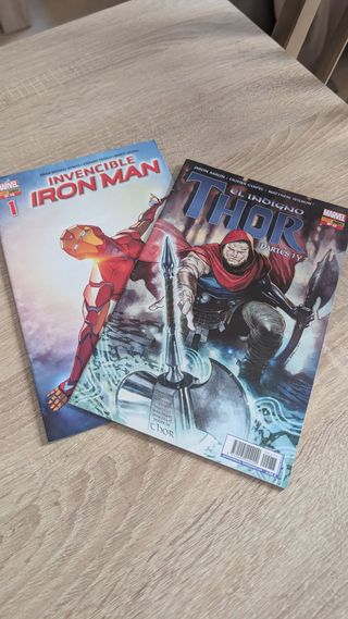 Lote variado de comics (divisible)