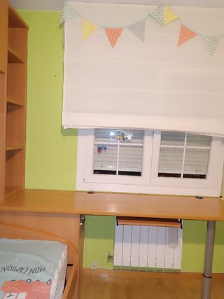 Habitación juvenil+2 colchones 90cm