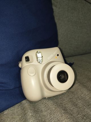 Fujifilm Instax Mini 7+ Beige y Álbum y estuche