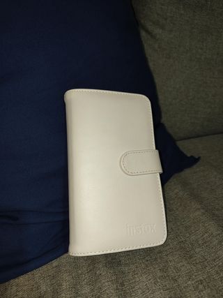 Fujifilm Instax Mini 7+ Beige y Álbum y estuche