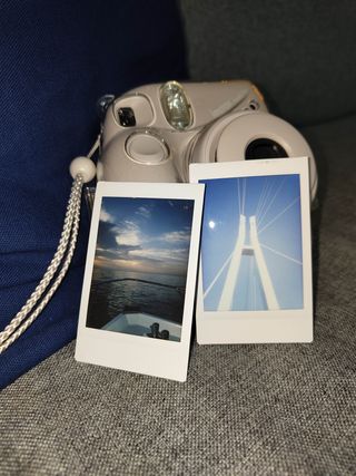 Fujifilm Instax Mini 7+ Beige y Álbum y estuche