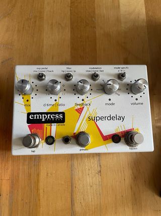 Pedales Empress: Superdelay, Tremolo, Tape Delay