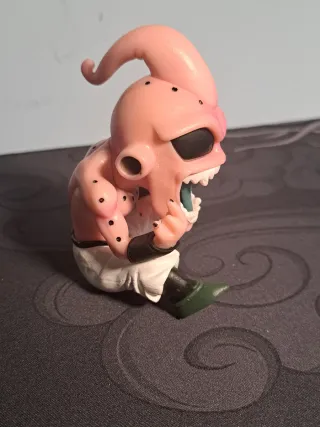 Figuras Dragon Ball Majin Boo y Freezer