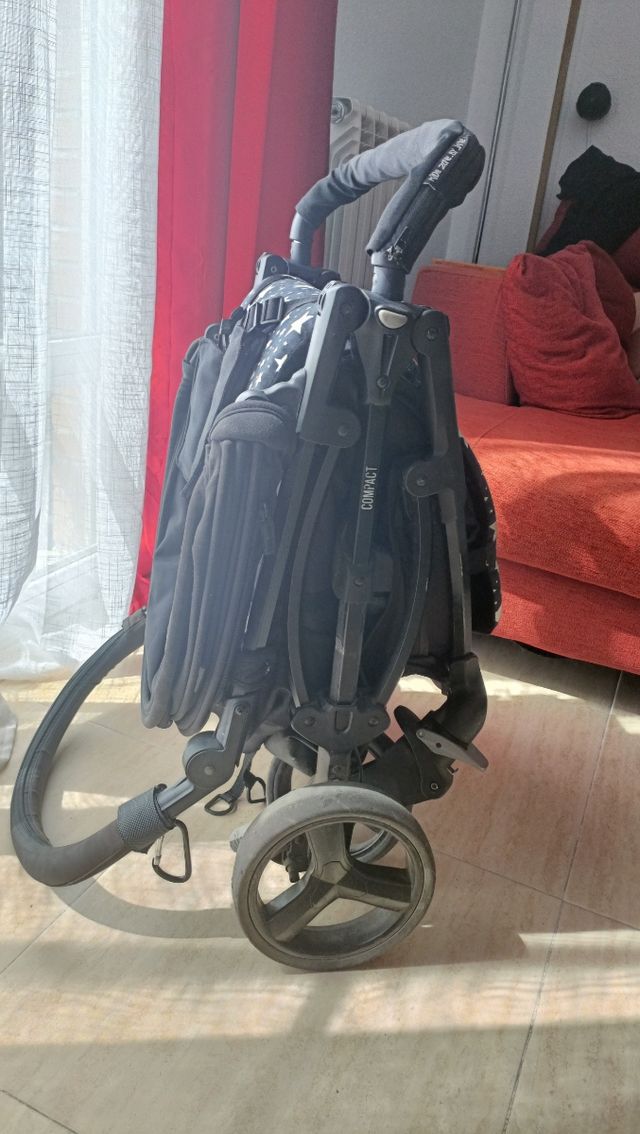 Carro Bebé Monster Compact