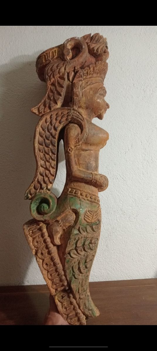 Statua antica divinità Indiana del secolo scorso