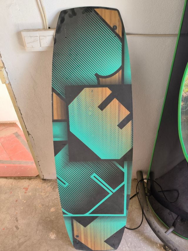 Tabla KiteSurf BEST Spark usada pero como nueva