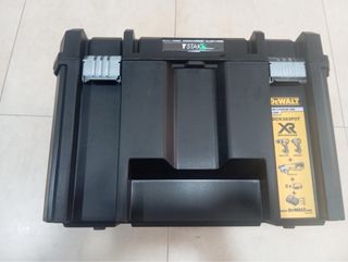 maleta Kit Dewalt XR: Taladro percutor + amoladora