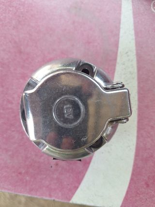 Enchufe metálico industrial