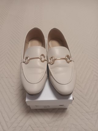 Zapatos Primark beige, talla 37