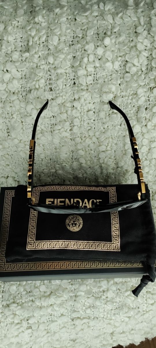 Occhiali da sole Fendace V1