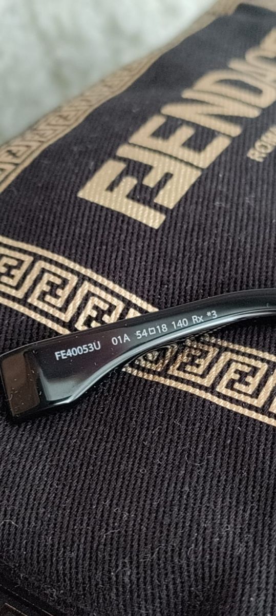 Occhiali da sole Fendace V1