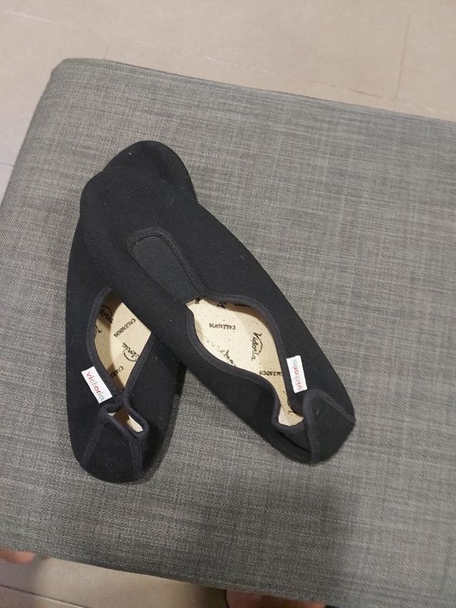Zapatillas Victoria negras