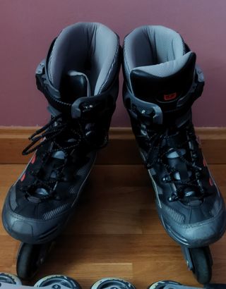 2 pares patines línea, 2 bolsas, 8 repuestos 76mm