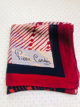 Foulard vintage Pierre Cardin