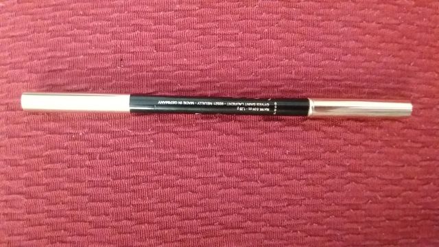 Yves Saint Laurent Lápiz Negro Ojos