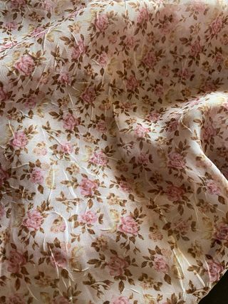 Top fiori senza maniche