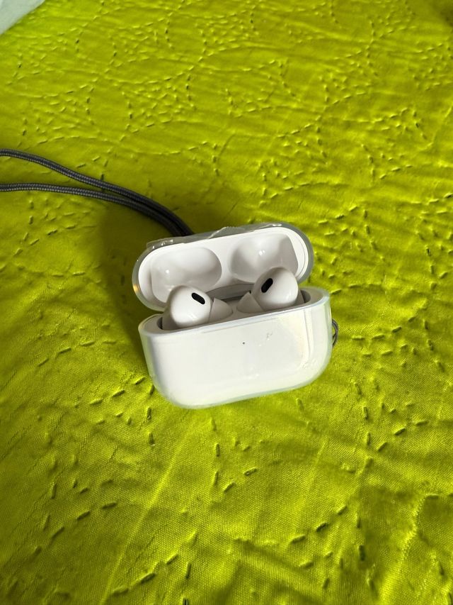 Auriculares inalambricos blancos