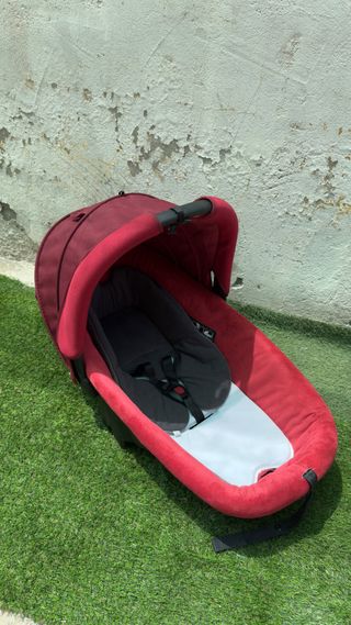 Carro de bebe (marca: BÉBÉ CONFORT)