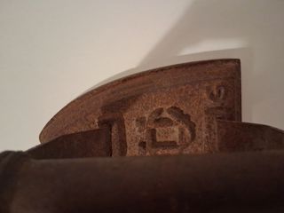 Plancha antigua de hierro