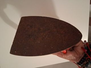 Plancha antigua de hierro