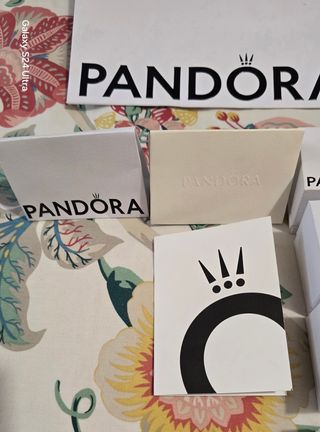Bolsas y cajas Pandora
