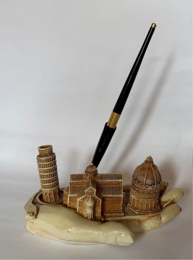Souvenir Pisa con Torre – Portapenna su base mano