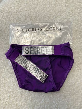 Tanga liso morado Victoria’S Secret