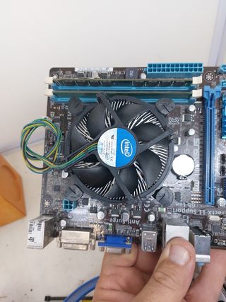 Placa base ASUS P8Z77-M LX PLUS