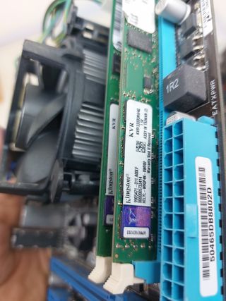 Placa base ASUS P8Z77-M LX PLUS
