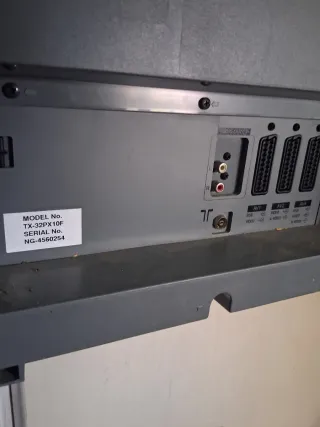 Televisor grande Panasonic CRT x15 euros