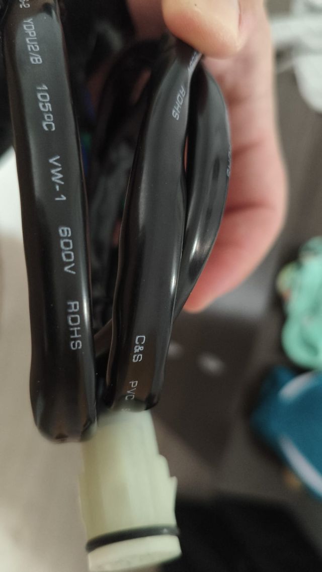 Motor fueraborda eléctrico