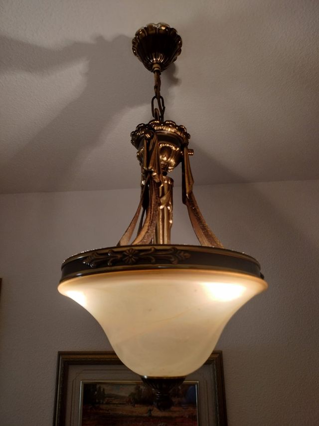 Lámpara salón dorada metal y cristal