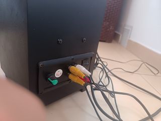 Altavoces Genius 2.1