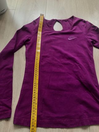 Camiseta manga larga Nike morada mujer talla S
