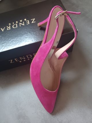 Zapatos Zendra tacón medio fucsia