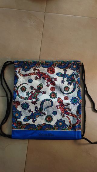 Bolsa mochila.