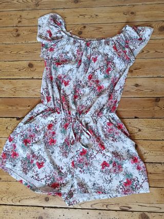 Mono corto flores blanco-rojo