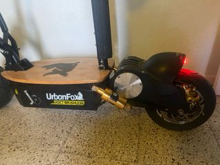 Patinete eléctrico UrbanFox 2200W
muy poco uso