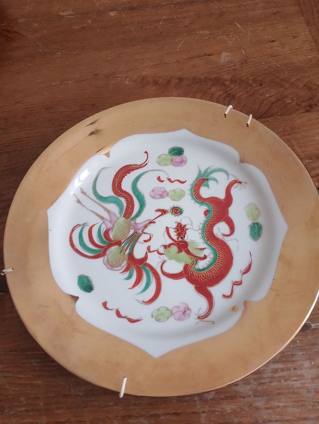 Piatto decor. Draghi cinesi