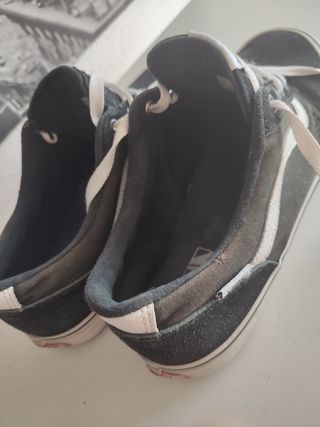 Zapatillas Vans negras talla 43