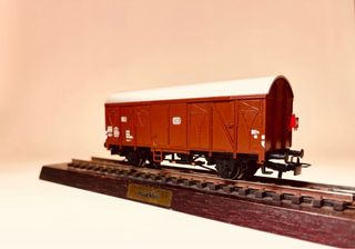 Märklin H0 4411 Carro merci con luce