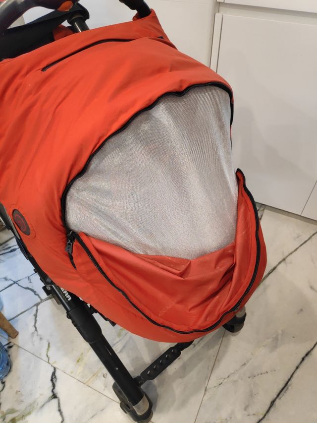 Carrito bebe Jane Plegable, con silla y accesorios