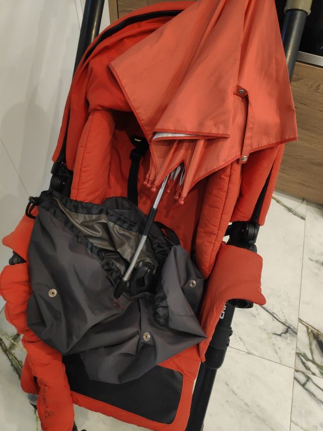 Carrito bebe Jane Plegable, con silla y accesorios