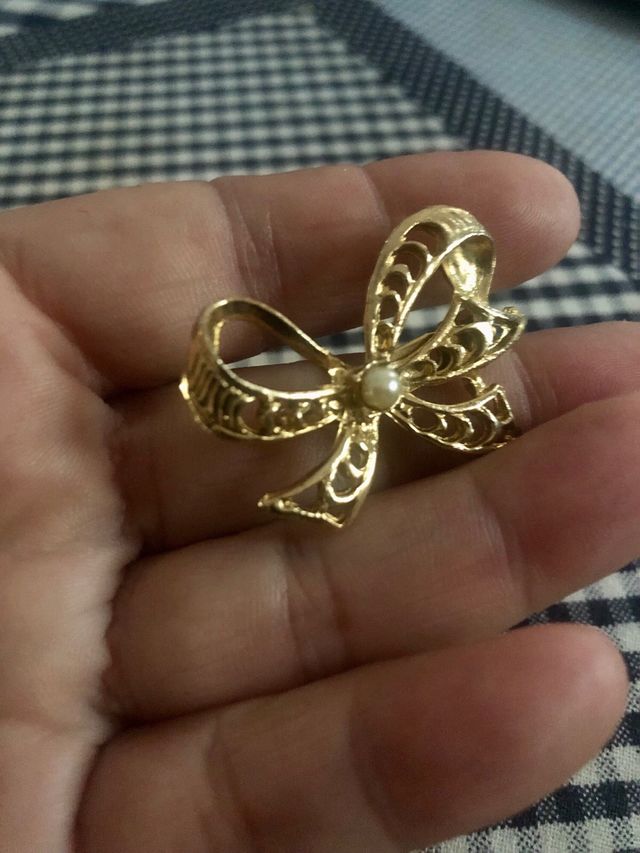 Spilla fiocco oro vintage