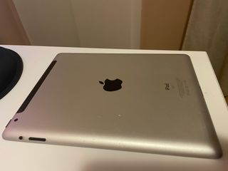 iPad 2 Wi-Fi + 3G