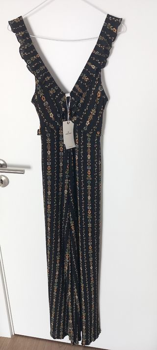 Macacão, novo com etiquetas