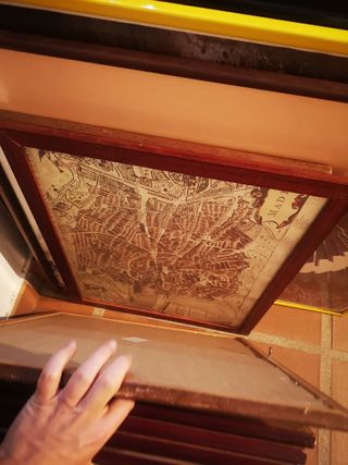 Lote 10 Marcos de madera y plástico 