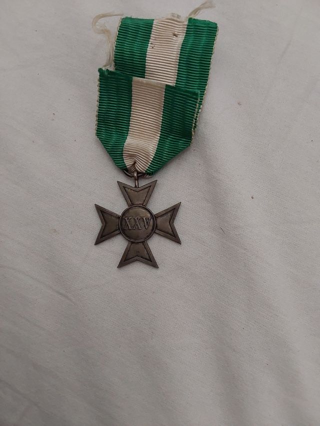 Medaglie antiche guerra. 3 tipi disponibili. 