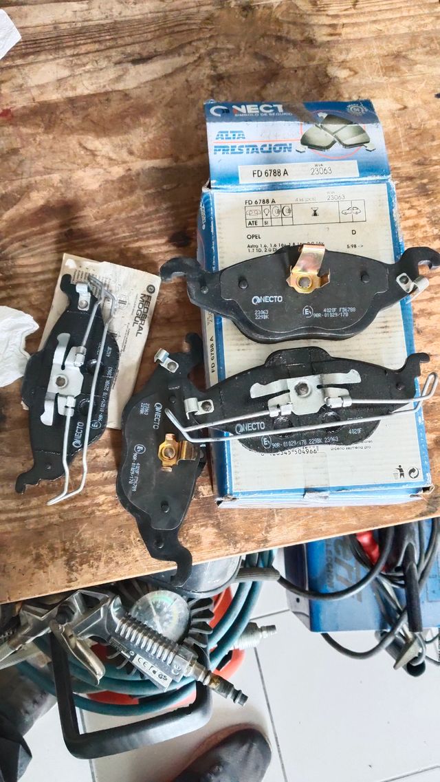 Pastillas freno Opel Astra